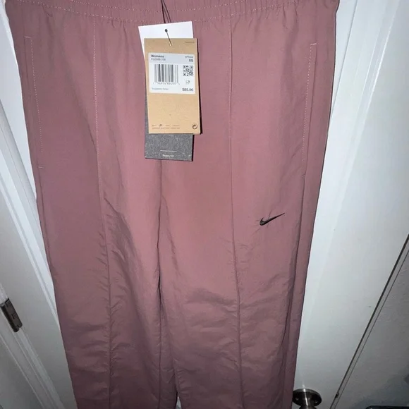Nike Pink Track Pants with High-Rise Waist - Picture 8 of 16